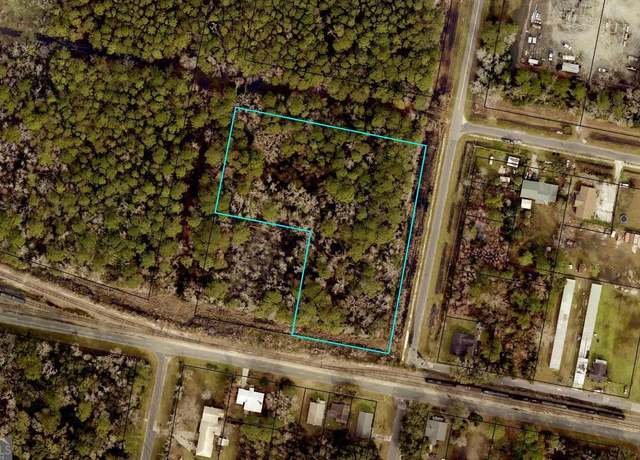 Property at 301 St Patrick St, St. Marys, GA 31558