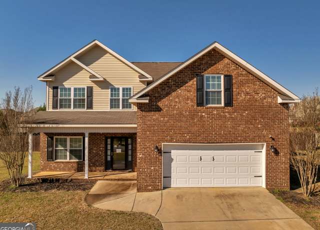 Property at 500 Hialeah Dr, Bonaire, GA 31005, 4 beds, 3 baths