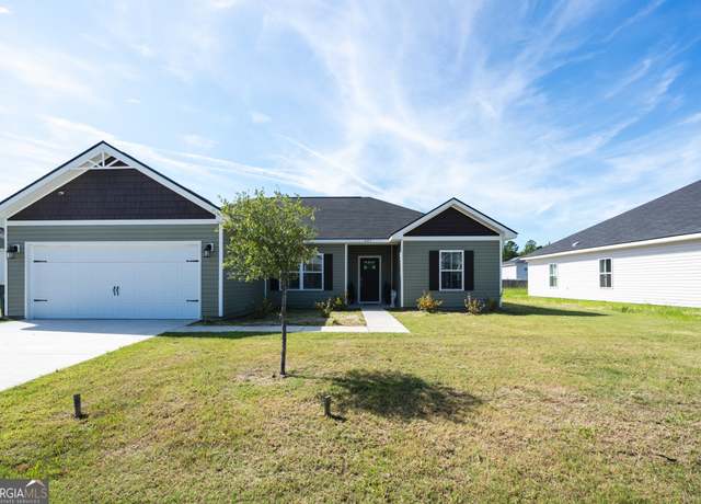 Property at 621 Abode Ave, Hinesville, GA 31313, 4 beds, 2 baths