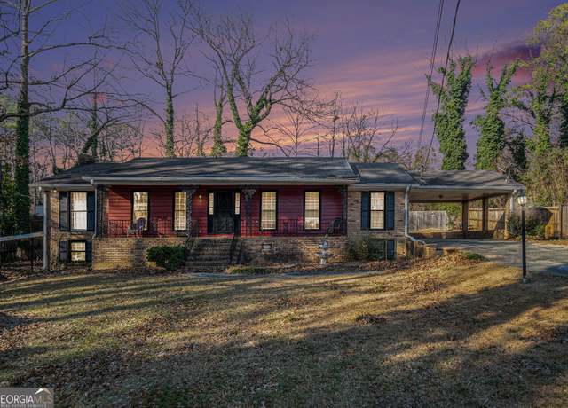 Property at 5546 Stoneybrook Ct SE, Mableton, GA 30126, 5 beds, 3 baths