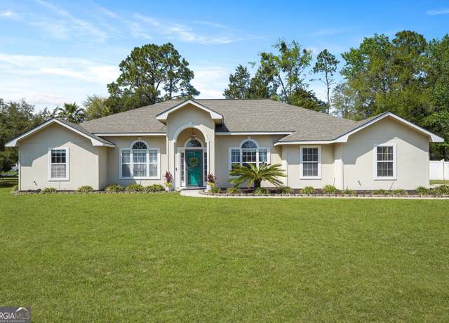 Property at 132 Lake Manor Dr, Kingsland, GA 31548, 4 beds, 2 baths