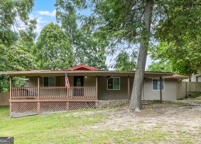 Property at 308 Claire St, Rossville, GA 30741, 3 beds, 1 bath