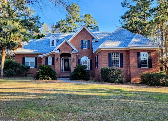 Property at 1002 Monarch Cir, Statesboro, GA 30458, 5 beds, 3.5 baths