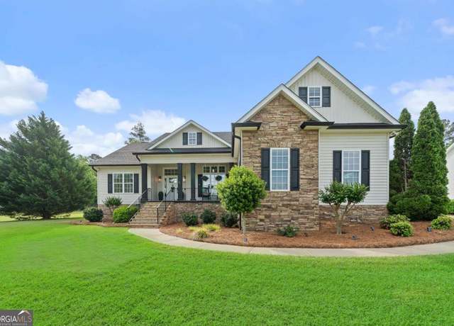 Property at 236 High Point Road Nw NW, Milledgeville, GA 31061, 4 beds, 2 baths