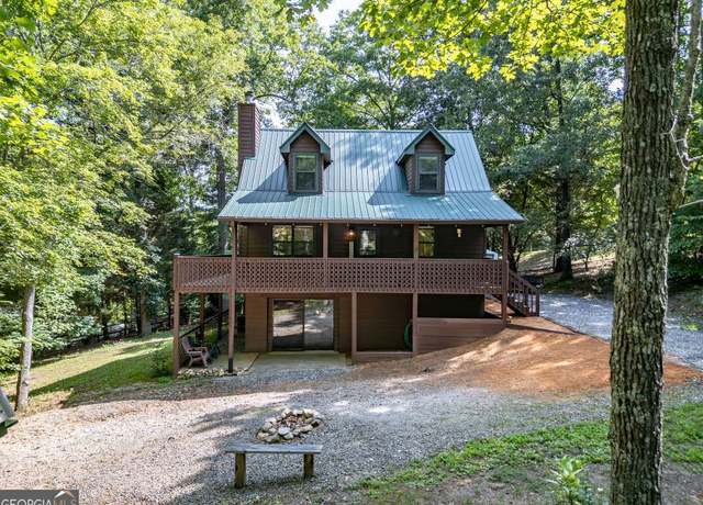 Property at 1133 Garrett Cir, Blairsville, GA 30512, 3 beds, 2 baths