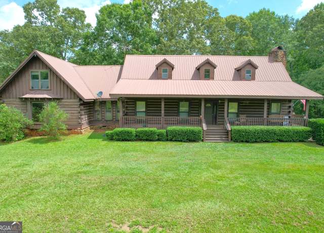 Property at 305 West Dr, Roopville, GA 30170, 4 beds, 3.5 baths