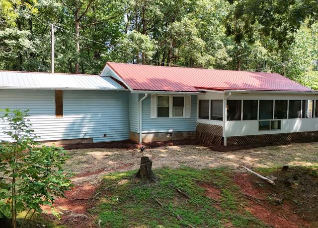 Property at 355 Zeb Bryson Rd, Clarkesville, GA 30523, 3 beds, 2 baths