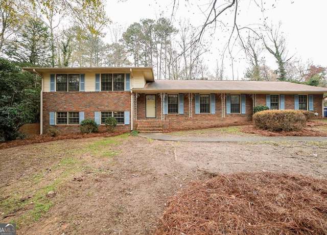 Property at 200 Kings Rd, Athens, GA 30606, 4 beds, 3 baths