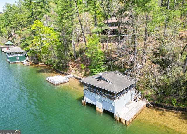 Property at 32 Light House Ln, Lakemont, GA 30552, 4 beds, 4 baths