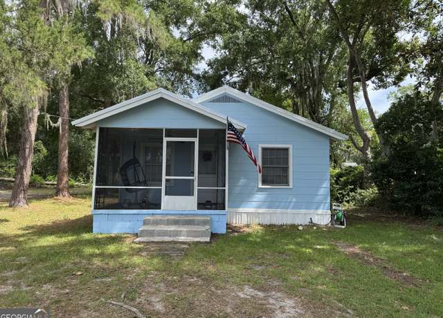 Property at 517 E William St, Kingsland, GA 31548, 2 beds, 1 bath