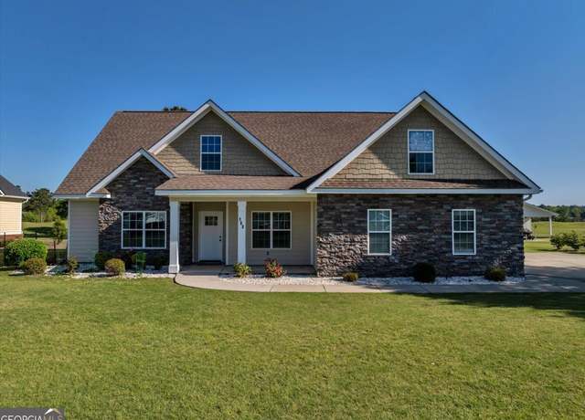 Property at 103 Aberdeen Cir, Cordele, GA 31015, 4 beds, 3 baths