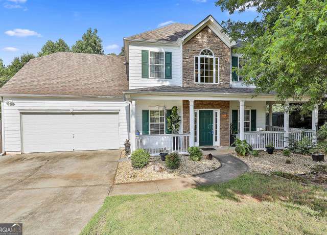 Property at 215 Forrest Run, Palmetto, GA 30268, 3 beds, 2.5 baths