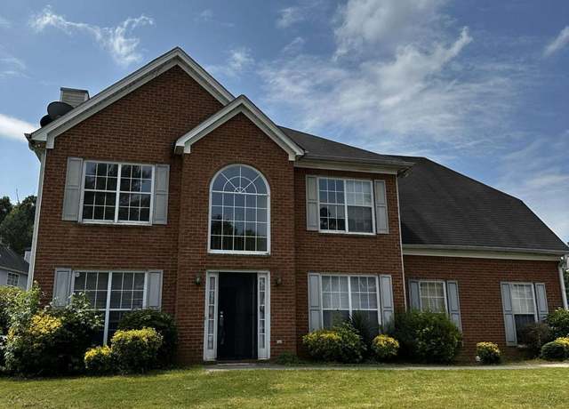Property at 500 Kings Pl #0, Riverdale, GA 30296, 4 beds, 2.5 baths