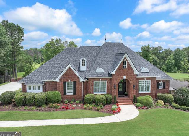 Property at 377 Beaumont Farms Dr, Sharpsburg, GA 30277, 5 beds, 4.5 baths