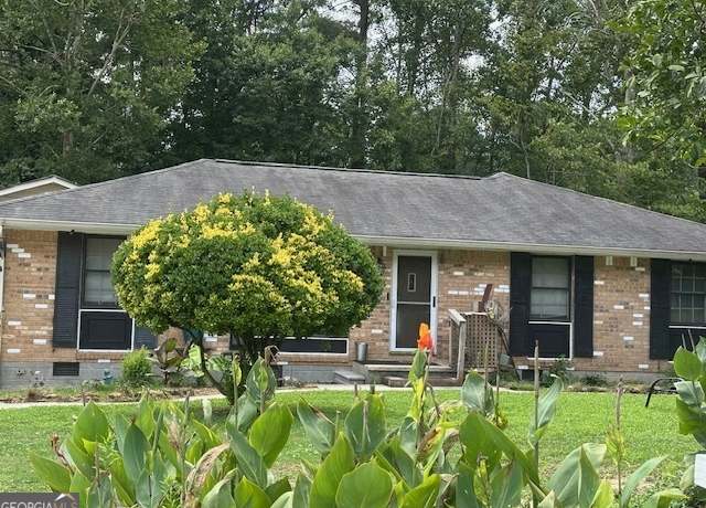 Property at 45 Royce Dr, Jonesboro, GA 30236, 4 beds, 3 baths