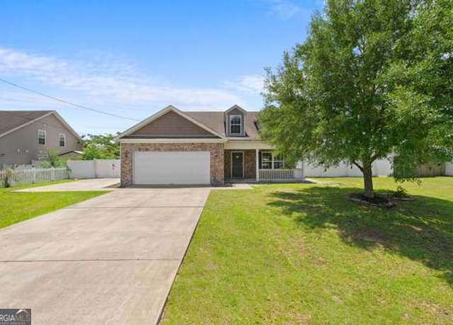 Property at 310 Bonnie Cir, Ellabell, GA 31308, 5 beds, 3 baths