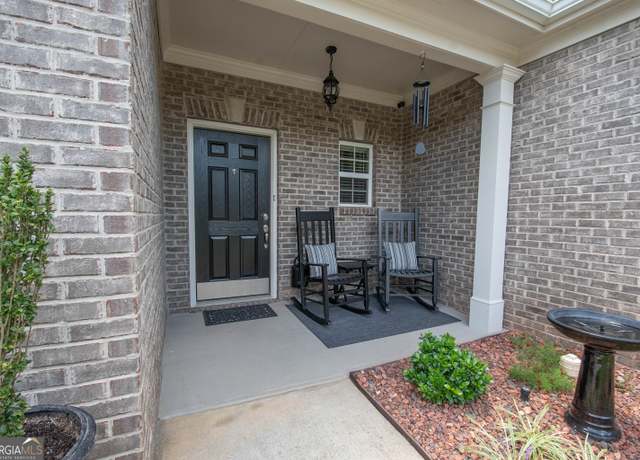 Property at 139 Stonebridge Xing, Newnan, GA 30265, 3 beds, 2.5 baths