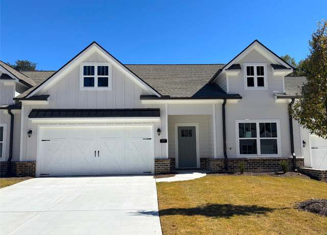 Property at 27 Village Ct #3, Cleveland, GA 30528, 2 beds, 2 baths