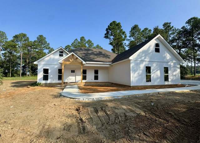 Property at 1030 Grey Wolf Trl, Dublin, GA 31021, 3 beds, 2 baths