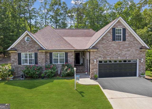 Property at 133 Whispering Oaks Dr, Ellijay, GA 30536, 4 beds, 2 baths
