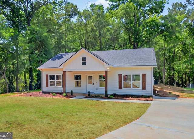 Property at 108 Cherry Ln, Eatonton, GA 31024, 3 beds, 2 baths