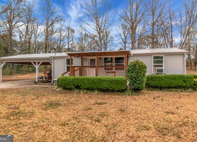 Property at 650 Amah Lee Rd, Hampton, GA 30228, 3 beds, 2 baths