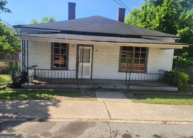 Property at 34 Pine St, Porterdale, GA 30014, 3 beds, 1 bath