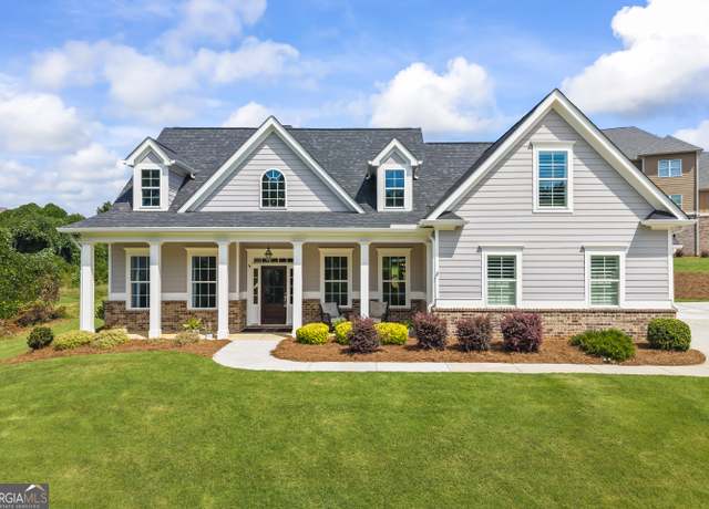 Property at 3984 Meadowland Dr, Jefferson, GA 30549, 5 beds, 3 baths