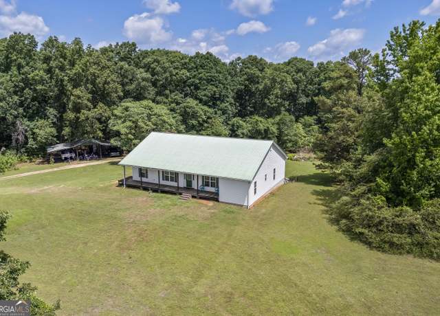 Property at 653 Fort Lamar Rd, Commerce, GA 30530, 3 beds, 3 baths
