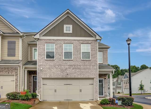 Property at 7753 Medieval St, Fairburn, GA 30213, 3 beds, 2.5 baths