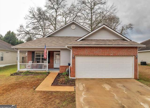 Property at 219 Sunflower Dr, Bonaire, GA 31005, 3 beds, 2 baths