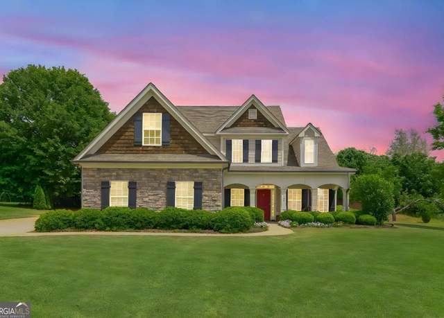 Property at 1560 Avalon Dr, Bogart, GA 30622, 4 beds, 2.5 baths