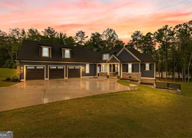 Property at 180 Lapis Lake Pt, Fayetteville, GA 30215, 5 beds, 4.5 baths