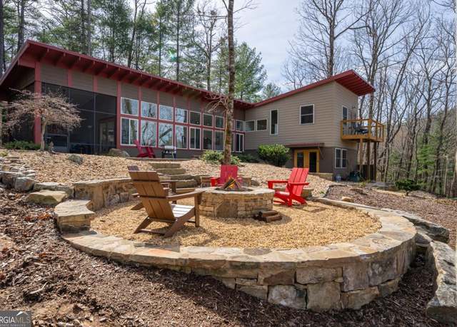 Property at 1181 Tickanetley Rd, Ellijay, GA 30536, 2 beds, 2.5 baths