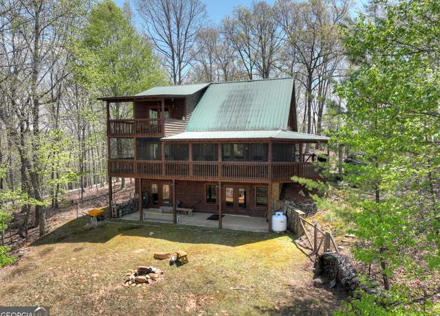 Property at 5 Moccasin Trl, Mineral Bluff, GA 30559, 3 beds, 3 baths