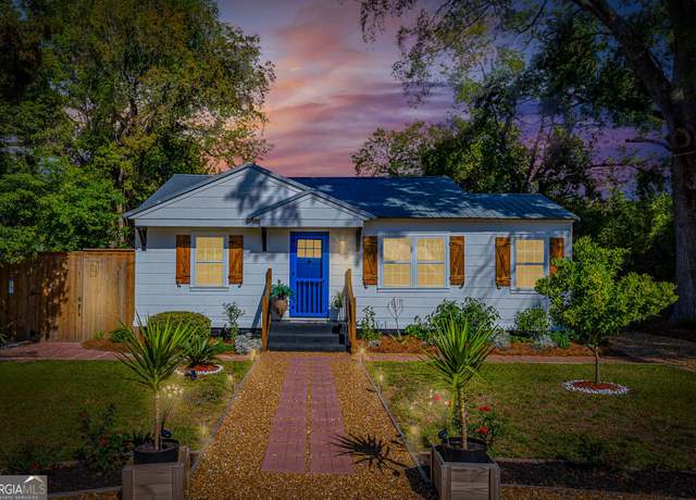 Property at 405 Ashantilly Ave, St. Simons, GA 31522, 2 beds, 1 bath