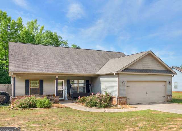 Property at 502 Knollwood, Griffin, GA 30224, 3 beds, 2 baths