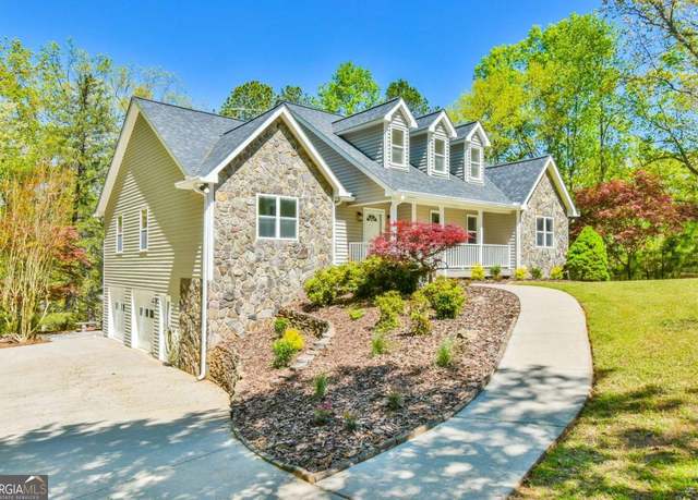 Property at 6025 River Oaks Dr, Flowery Branch, GA 30542, 4 beds, 3 baths