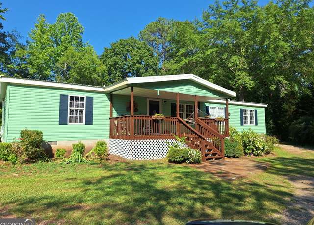 Property at 119 Shoals Pt, Eatonton, GA 31024, 3 beds, 2 baths
