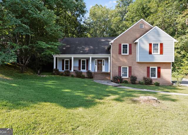 Property at 556 Commanche Pl, Macon, GA 31210, 4 beds, 3.5 baths