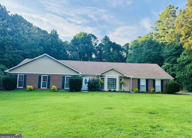 Property at 107 Powers Ct, Lagrange, GA 30240, 4 beds, 2 baths
