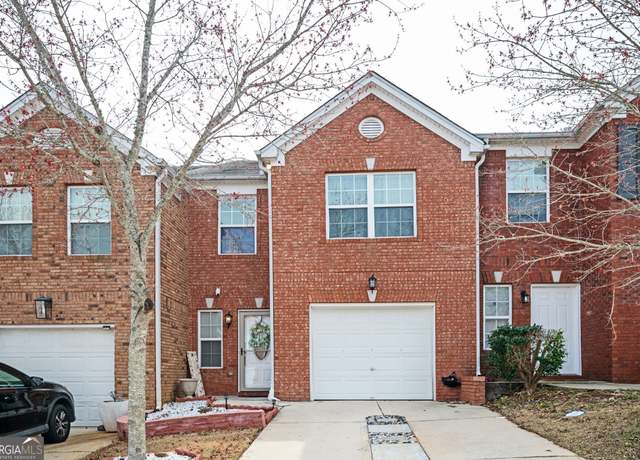 Property at 6517 Snowbird Ln, Douglasville, GA 30134, 3 beds, 2.5 baths