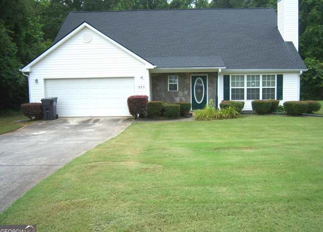 Property at 225 Long Creek Dr, Covington, GA 30016, 4 beds, 2.5 baths