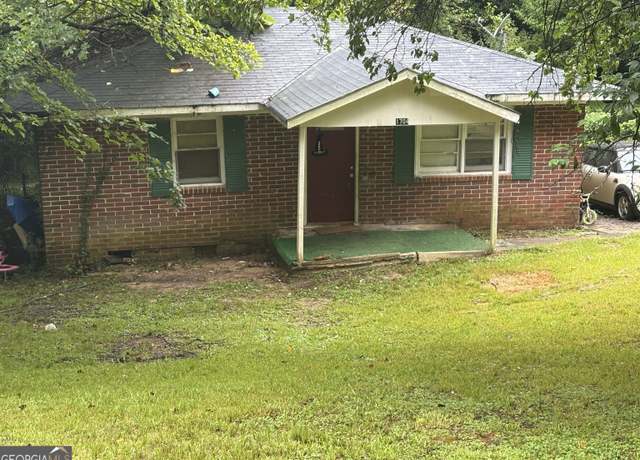 Property at 1704 Hamilton Dr, Macon, GA 31211, 4 beds, 2 baths