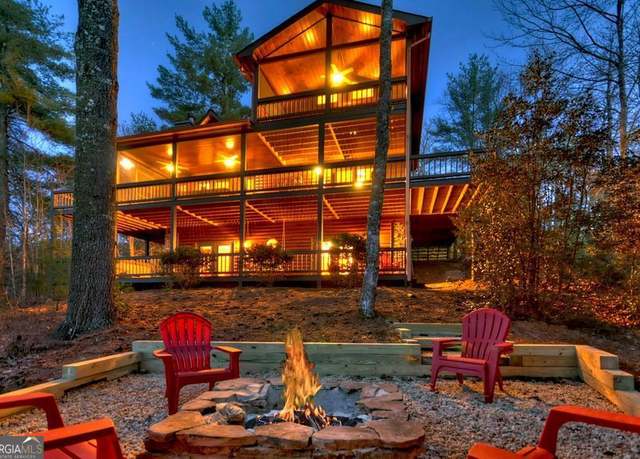 Property at 98 Toccoa Overlook Dr, Blue Ridge, GA 30513, 3 beds, 3 baths