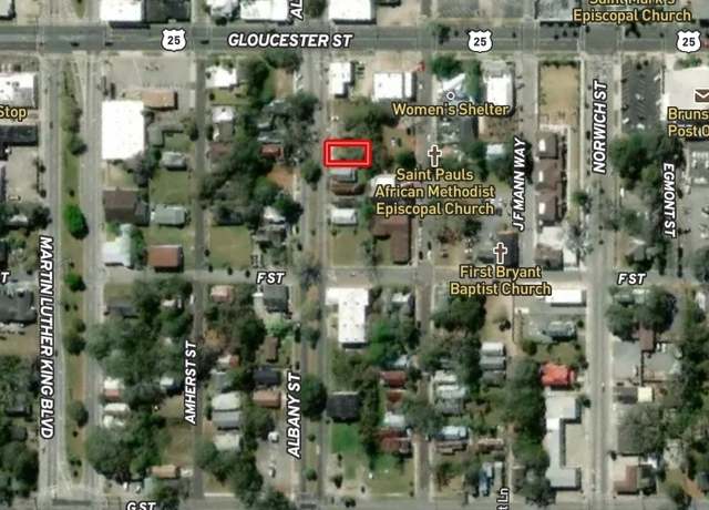 Property at 1513 Albany St, Brunswick, GA 31520