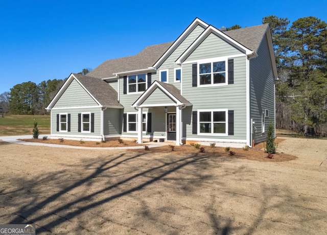Property at 251 Lake Point Dr, Williamson, GA 30292, 4 beds, 2.5 baths