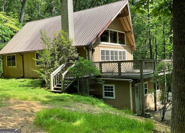 Property at 147 Wild Azalea Dr, Dillard, GA 30537, 3 beds, 2 baths