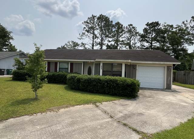 Property at 404 Westgate Cir, St. Marys, GA 31558, 3 beds, 2 baths