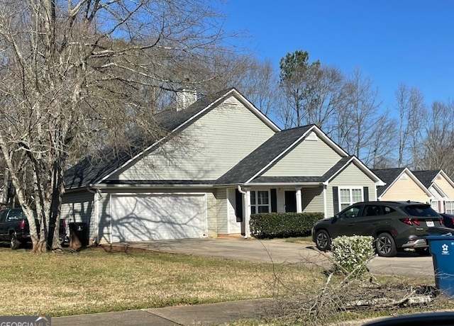 Property at 121 Tillman Ct, Mcdonough, GA 30253, 3 beds, 2 baths